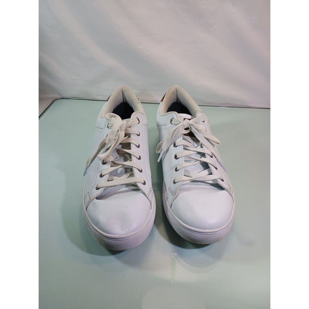 dockers mens Casual shoes Size 10.5M White